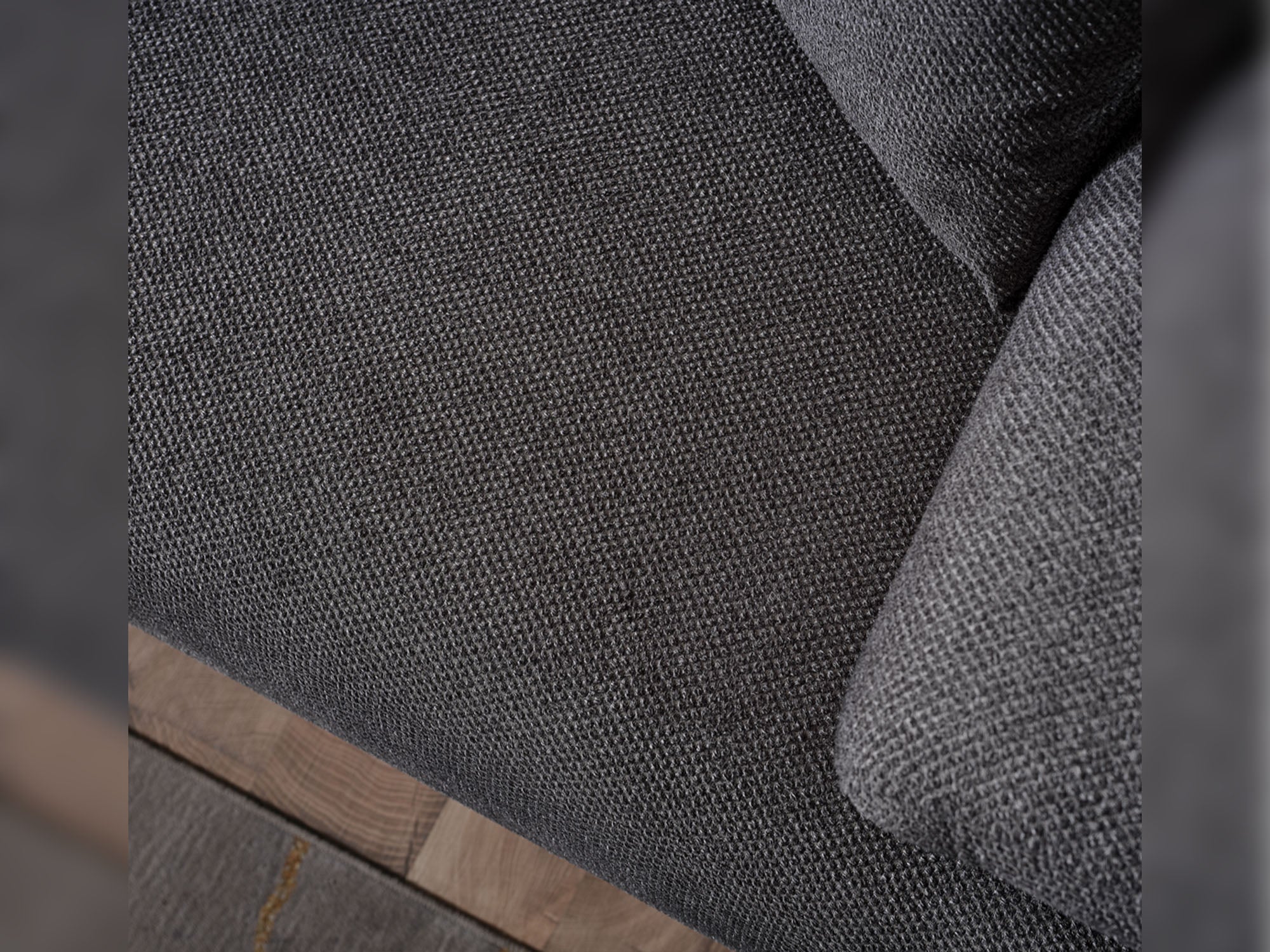 Neo Mustang Convertible Sofa