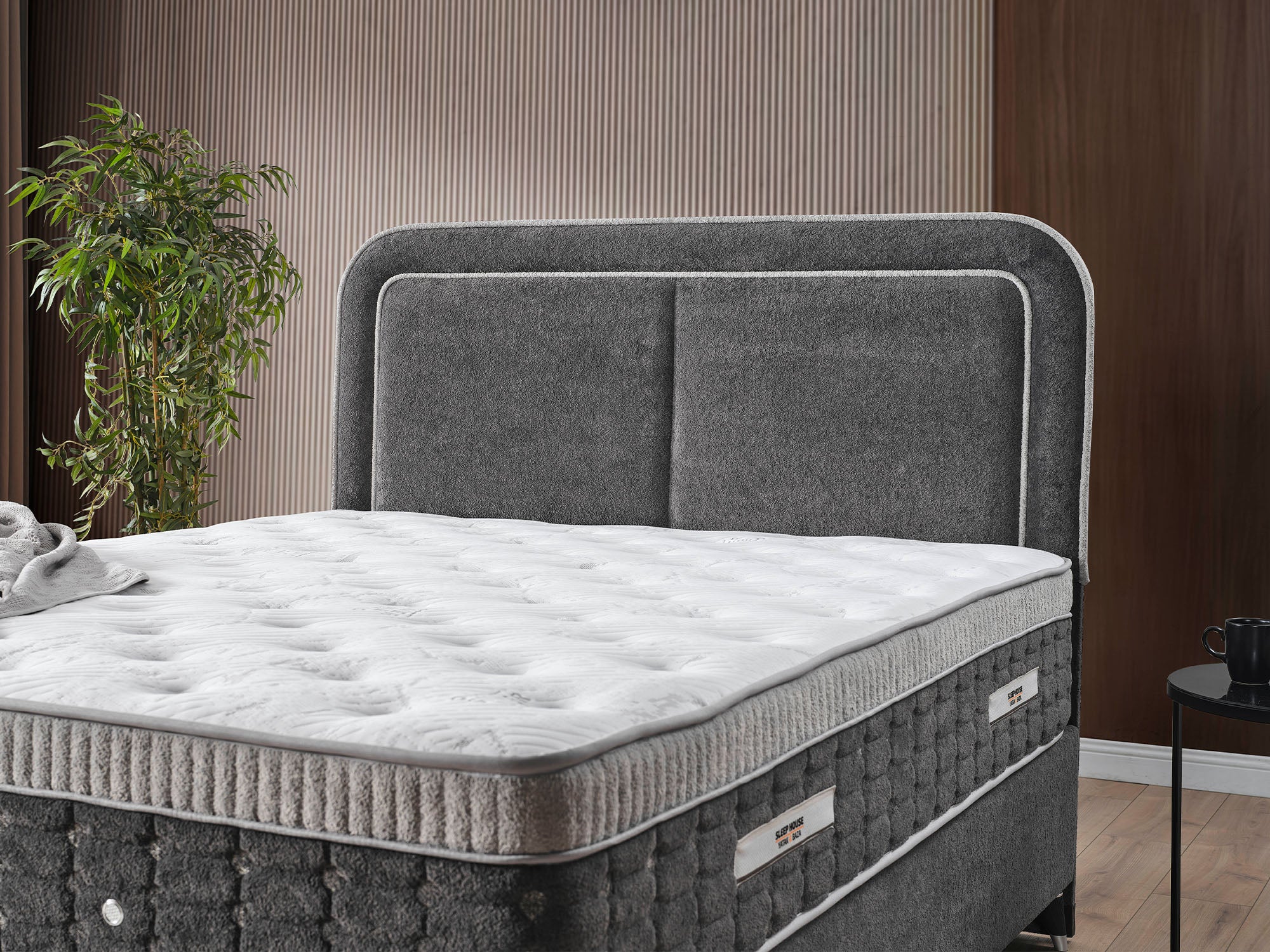 Nihal Storage Bed With Headboard