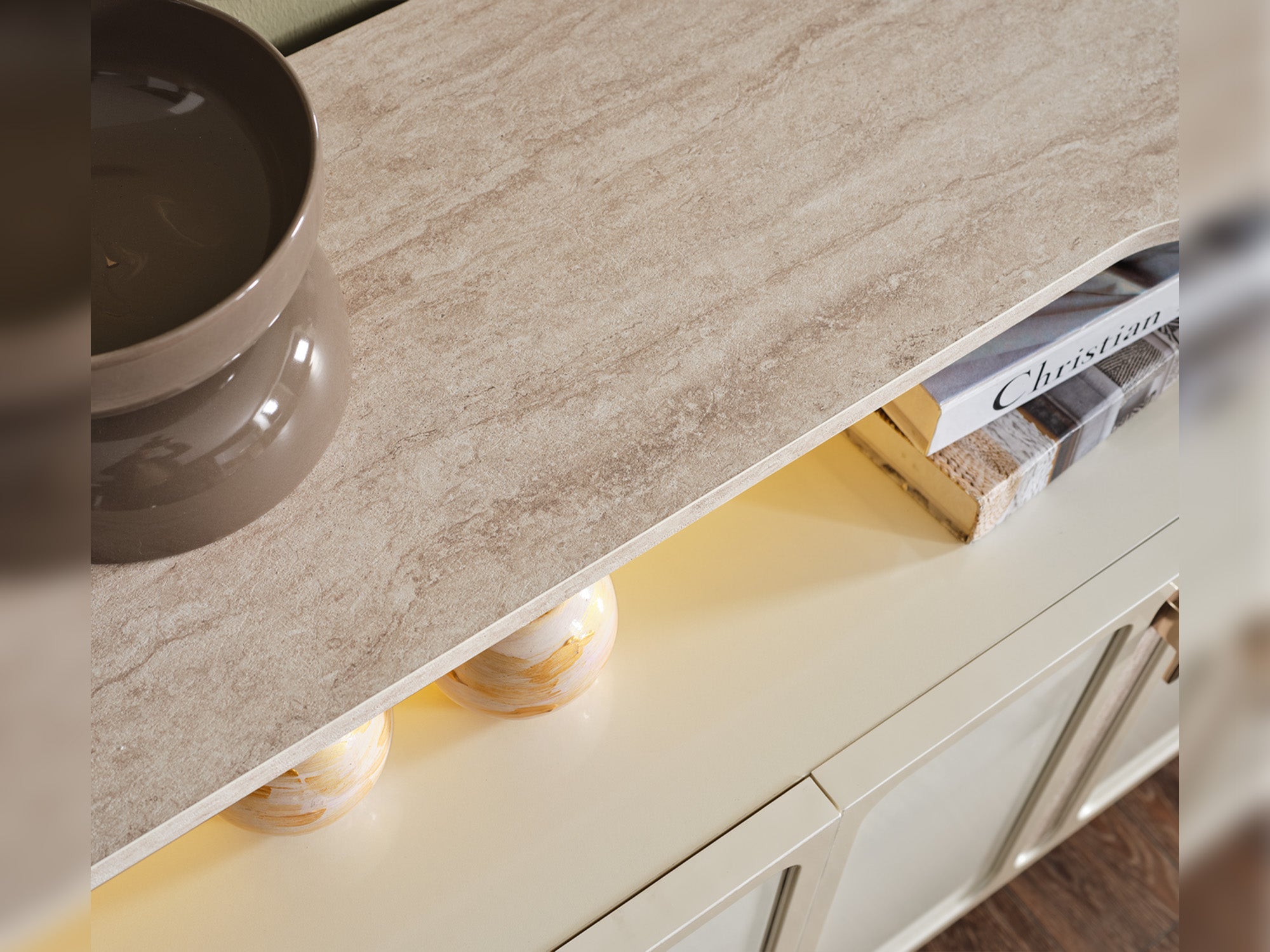 Pamukkale Diningroom (Consol With Mirror & Dining Table & 6 Dining Chair)