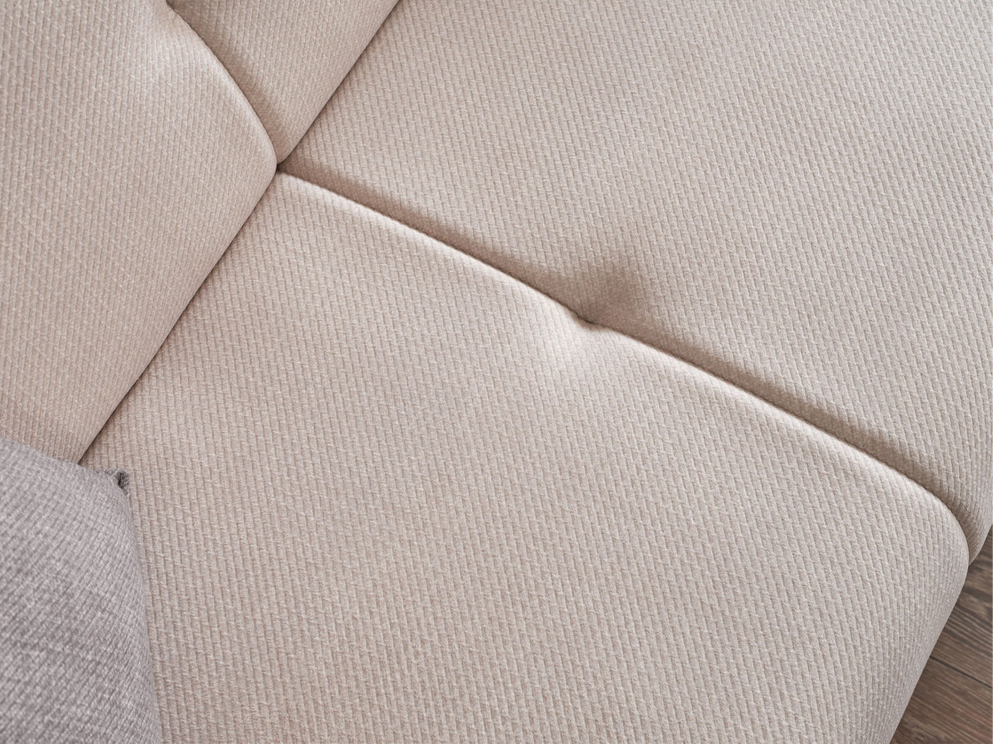 Platin Convertible Loveseat