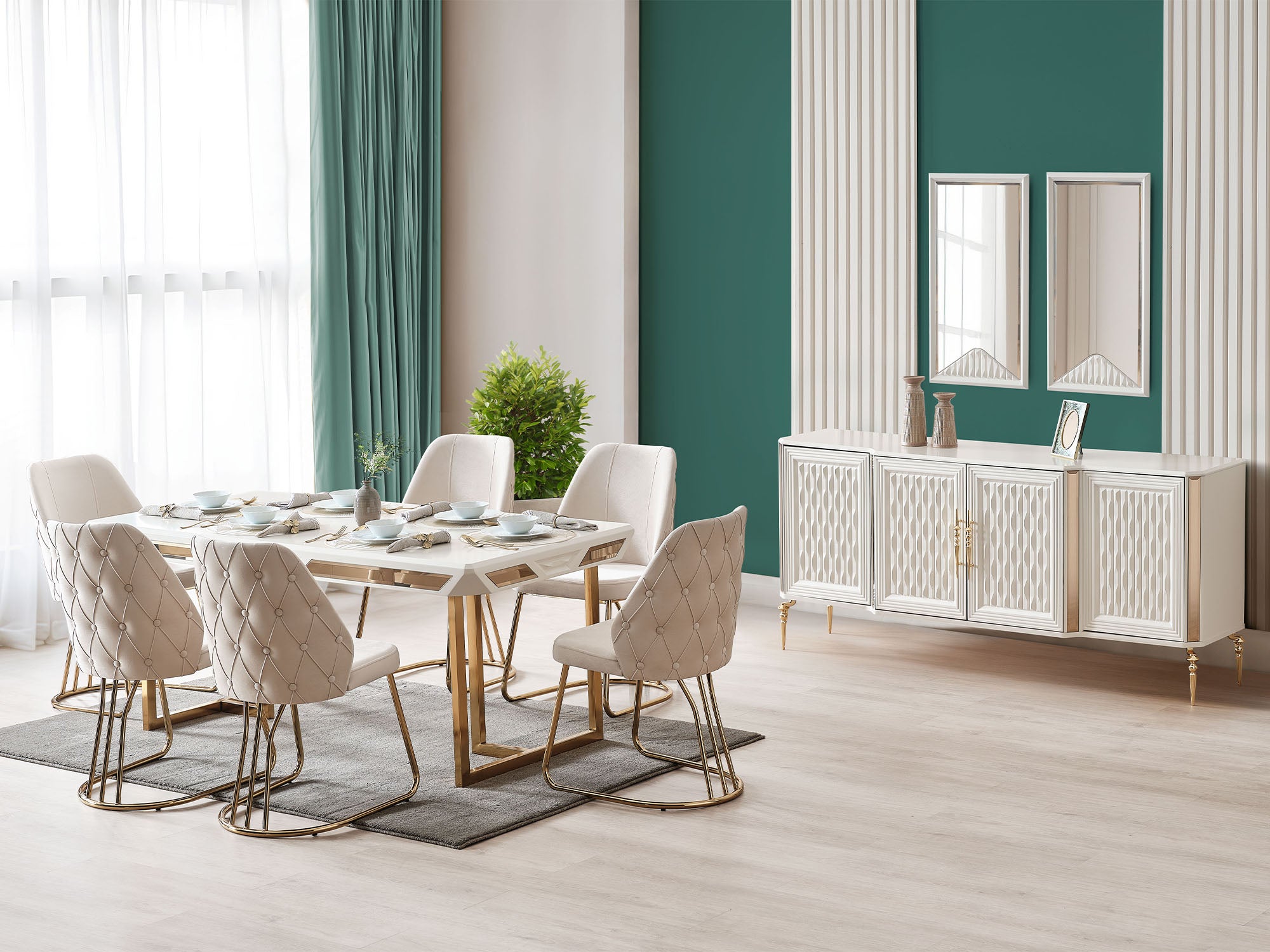 Quatro  Dining Table