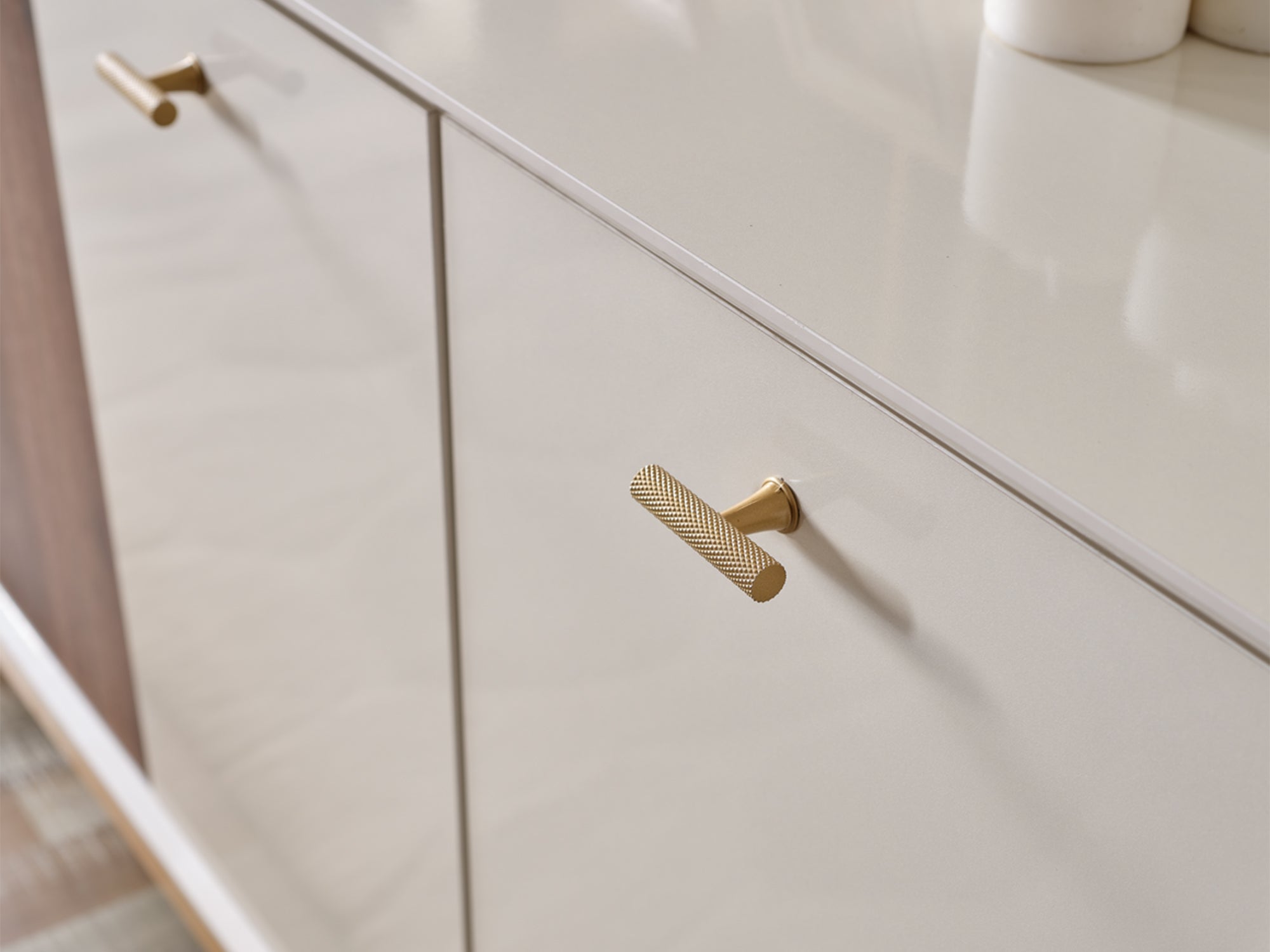 Sidney Diningroom (Consol With Mirror & Dining Table & 6 Dining Chair)