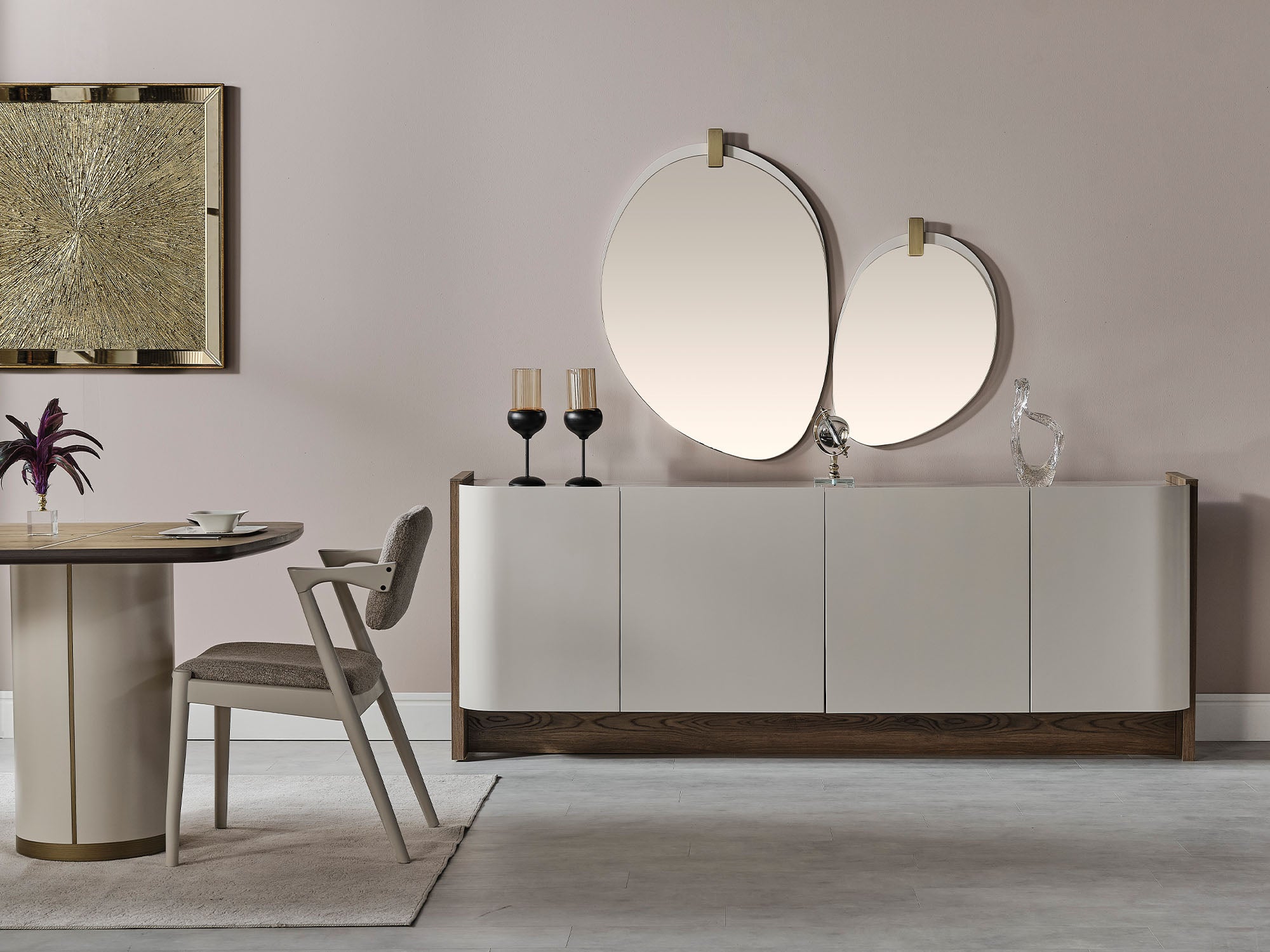 Urgup Consol With Mirror