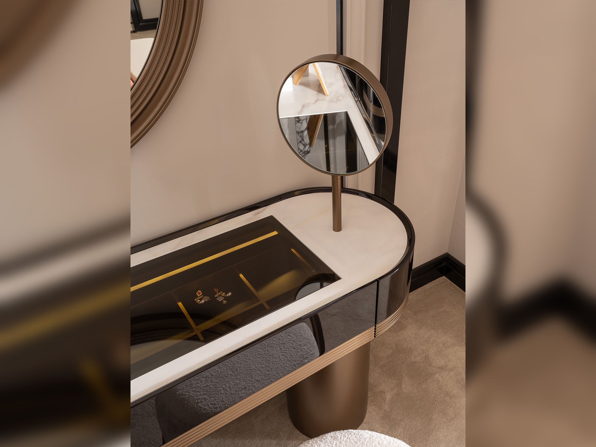 Zenith Dresser With Mirror