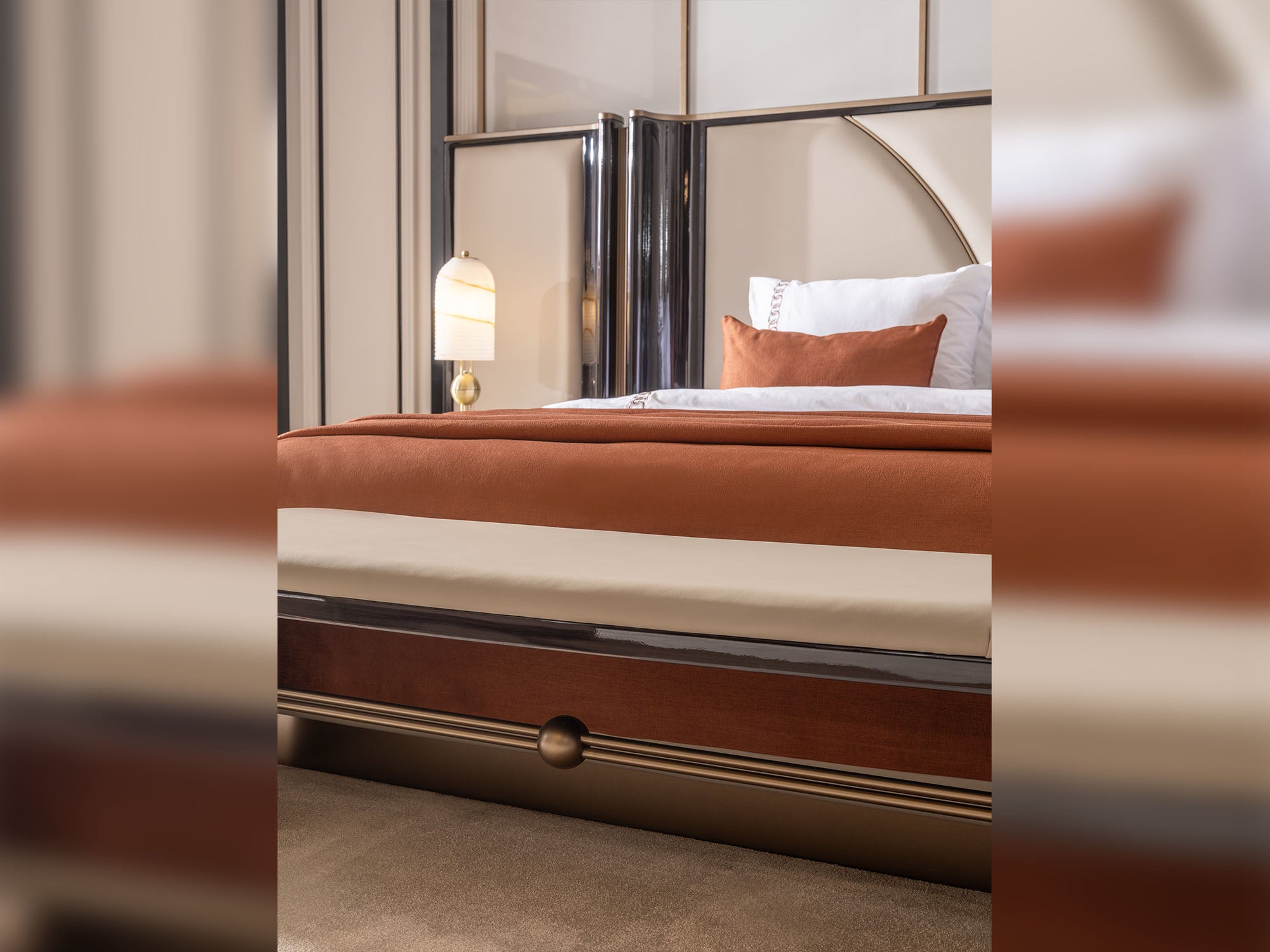 Zenith Bedroom (Queen Frame With Headboard & Dresser With Mirror & Ottoman & 2 Nightstand & Bench)